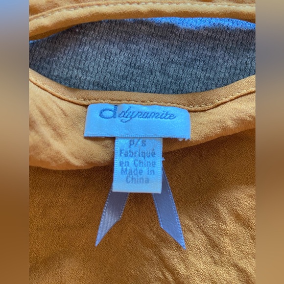 Beautiful yellow cami 💛 - Picture 4 of 4